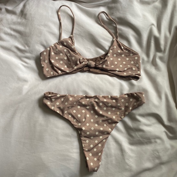 Acacia set - Picture 1 of 10